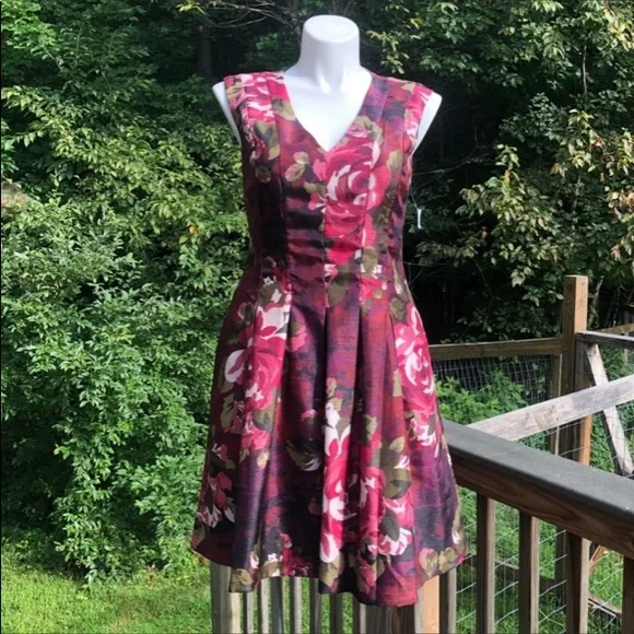 Curvy Jewel Toned Fit and Flare Floral Dress 12 | Color: Red/White | Size: 12 | Edsthreads4you's Closet